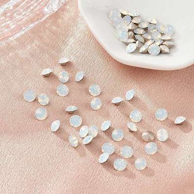 Preciosa® MAXIMA Crystal Round Stones Y-PRC-RBSS6-01000-1