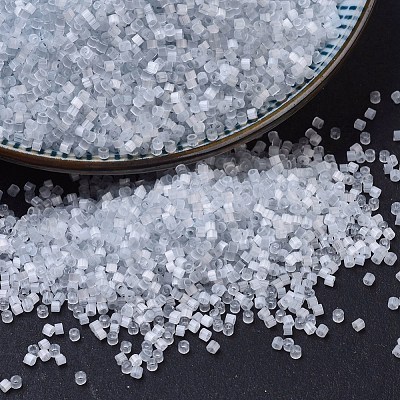 MIYUKI Delica Beads SEED-X0054-DB0677-1