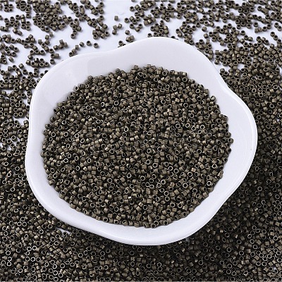 MIYUKI Delica Beads SEED-X0054-DB0322-1