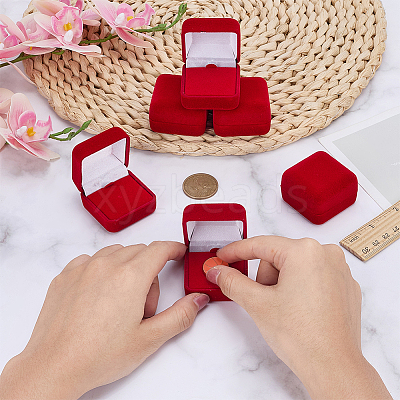 Square Velvet Badge Display Boxes CON-WH0095-172B-1
