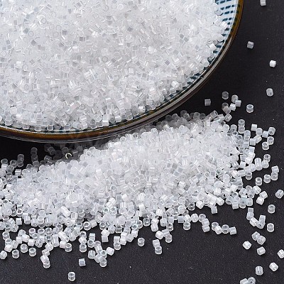 MIYUKI Delica Beads SEED-X0054-DB0670-1