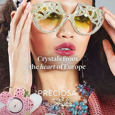 Preciosa® MAXIMA Crystal Fancy Stones Y-PRC-FD12-70010-1