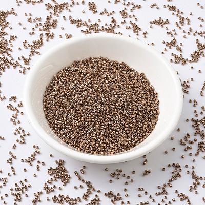 MIYUKI Delica Beads SEED-JP0008-DB0040-1