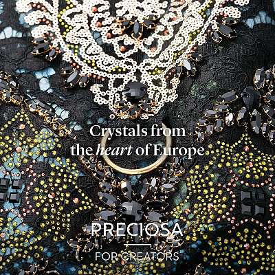 Preciosa® MAXIMA Crystal Fancy Stones Y-PRC-FG10-00030-235-1
