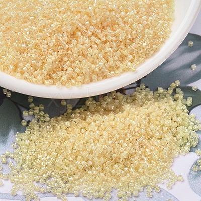 MIYUKI Delica Beads X-SEED-J020-DB2371-1