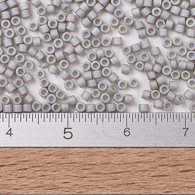 MIYUKI Delica Beads X-SEED-J020-DB1528-1