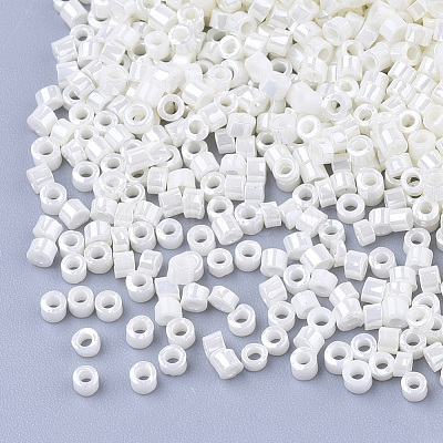 Glass Cylinder Beads SEED-Q036-01A-F04-1