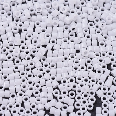 MIYUKI Delica Beads SEED-J020-DB0200-1