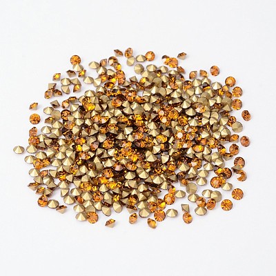 Back Plated Grade A Diamond Glass Pointed Rhinestone RGLA-SS8-012-1