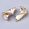 Natural Conch Shell Pendants SSHEL-T014-02-3