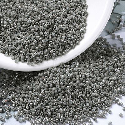 MIYUKI Delica Beads SEED-X0054-DB0652-1
