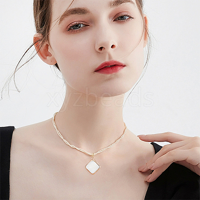 14Pcs 7 Styles Natural Freshwater Shell Pendants SHEL-BC0001-035-1