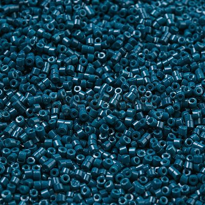 Glass Cylinder Beads SEED-Q036-01A-D06-1