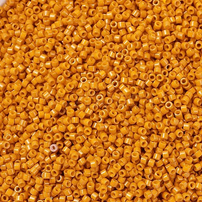 MIYUKI Delica Beads SEED-X0054-DB2104-1